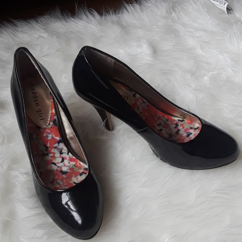 madden girl pumps